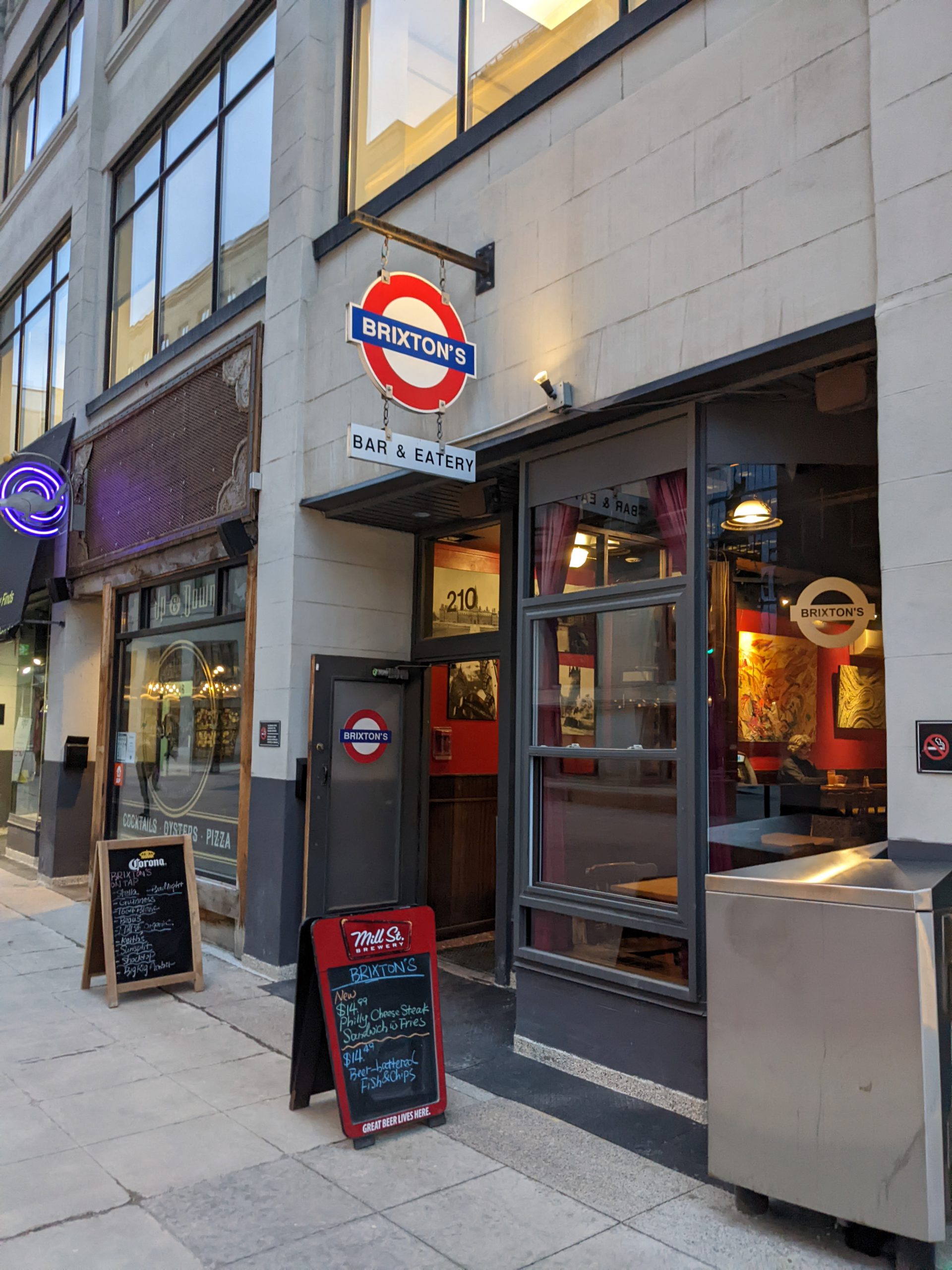 Fish N Chips And Drinks at Brixton British Pub! tommera